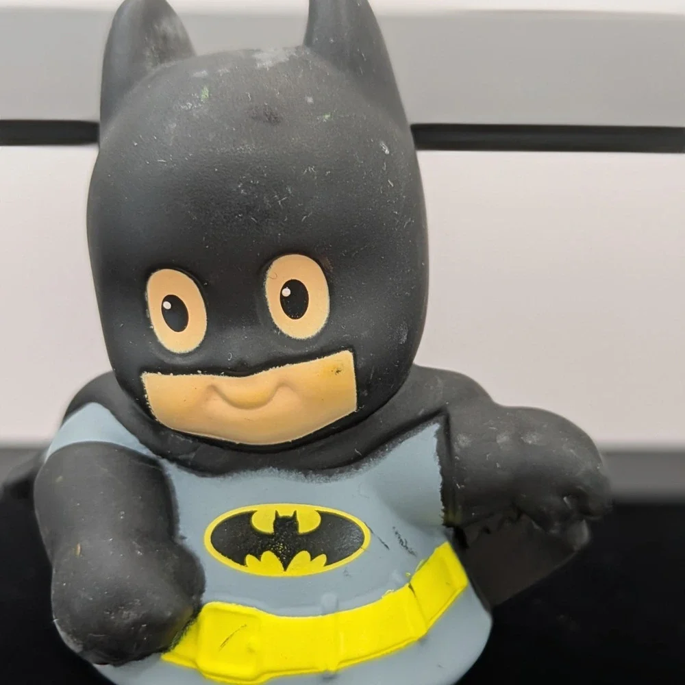 Fisher Price Little People DC Super Heroes Batman Superman Robin Wonder Woman